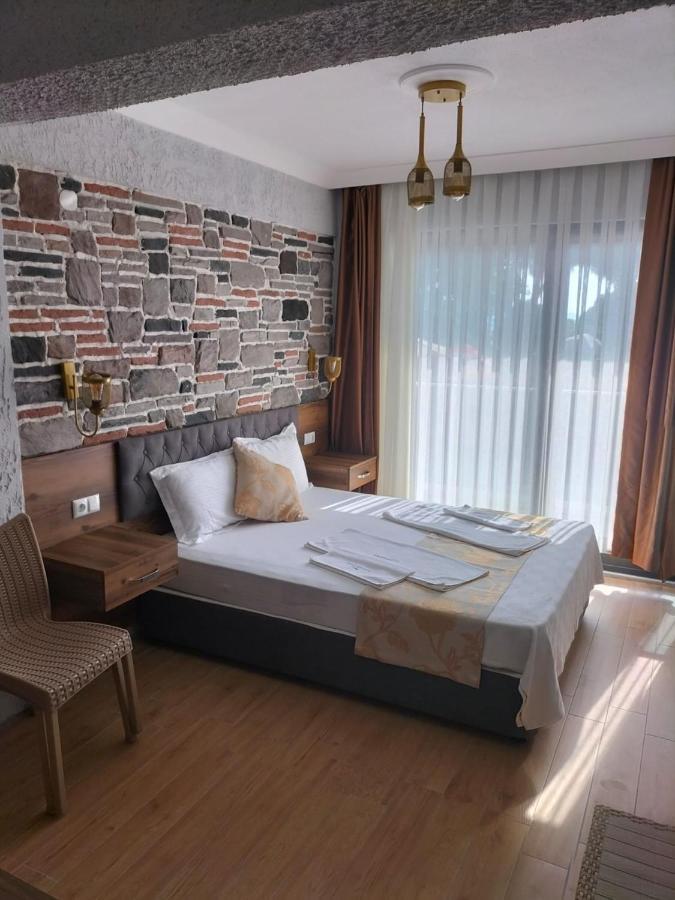 Mari Pembe Otel Marmara Adasi Exterior photo