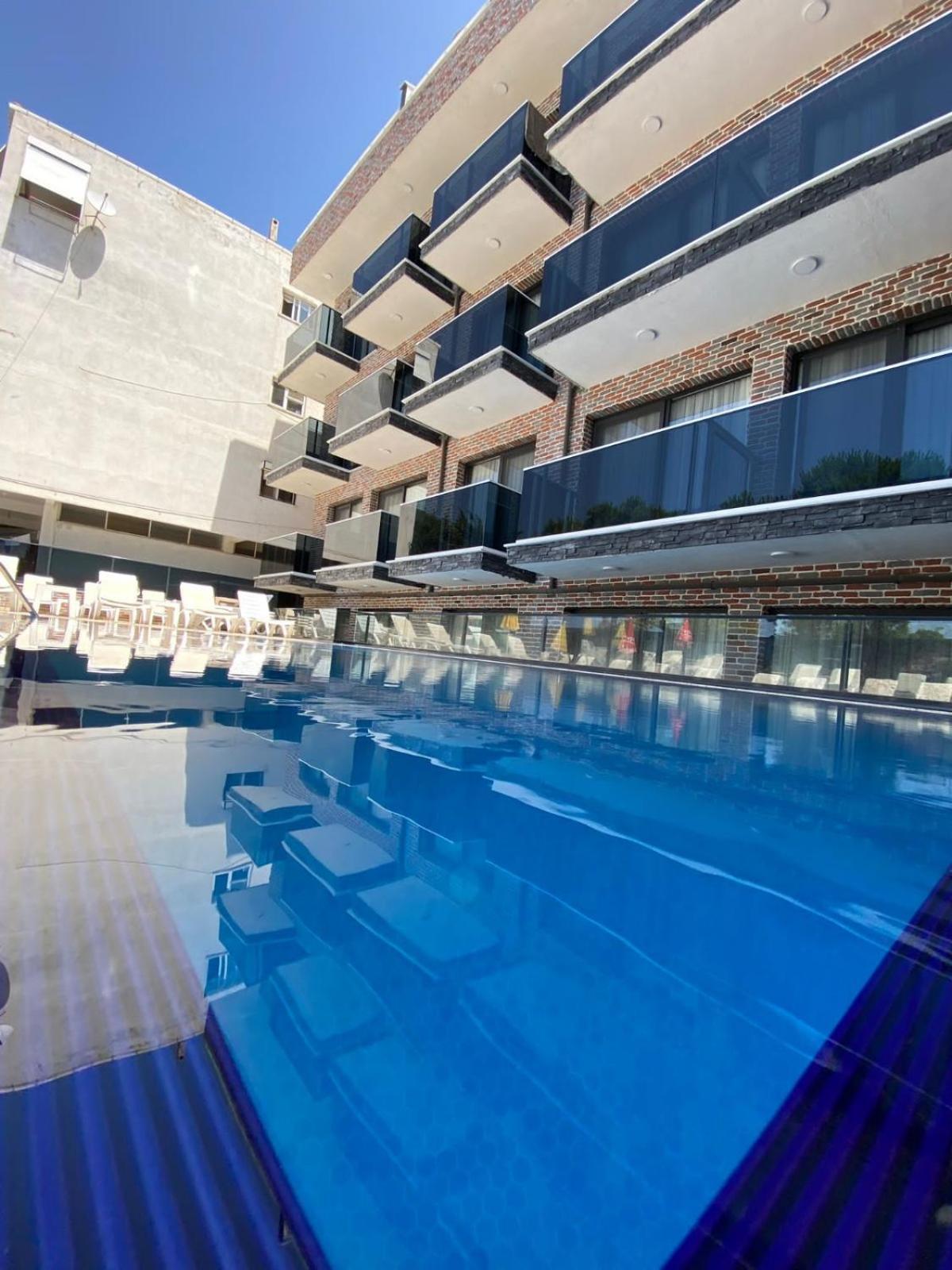 Mari Pembe Otel Marmara Adasi Exterior photo